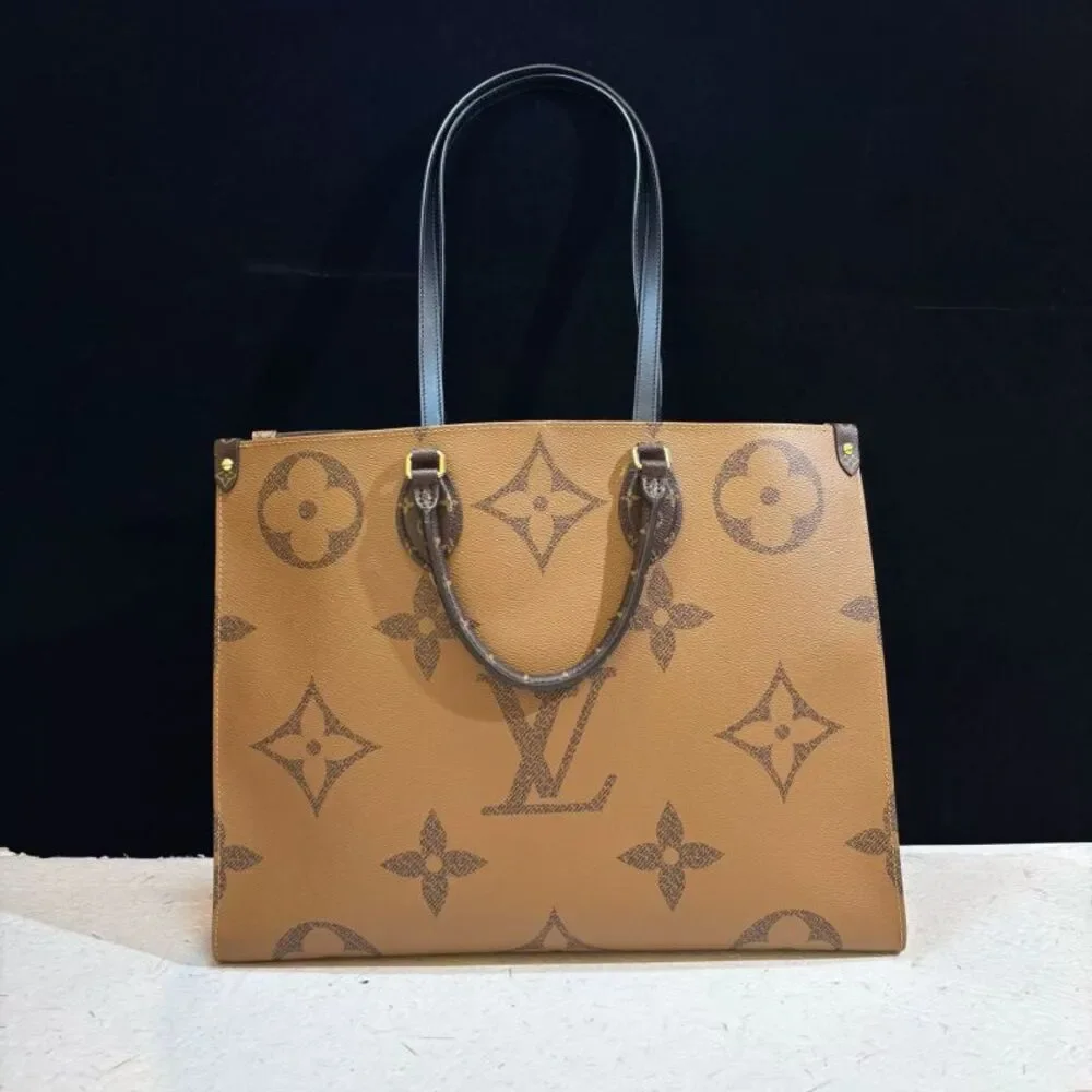 Louis Vuitton Women Pre-Loved Bag Very Good Condition